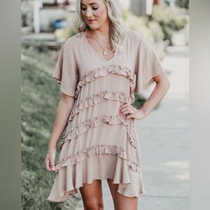 FLAWLESS‎ Bell Sleeve Tiered Ruffle Mini Dress Mauve Pink Sz L Boho Casual Party